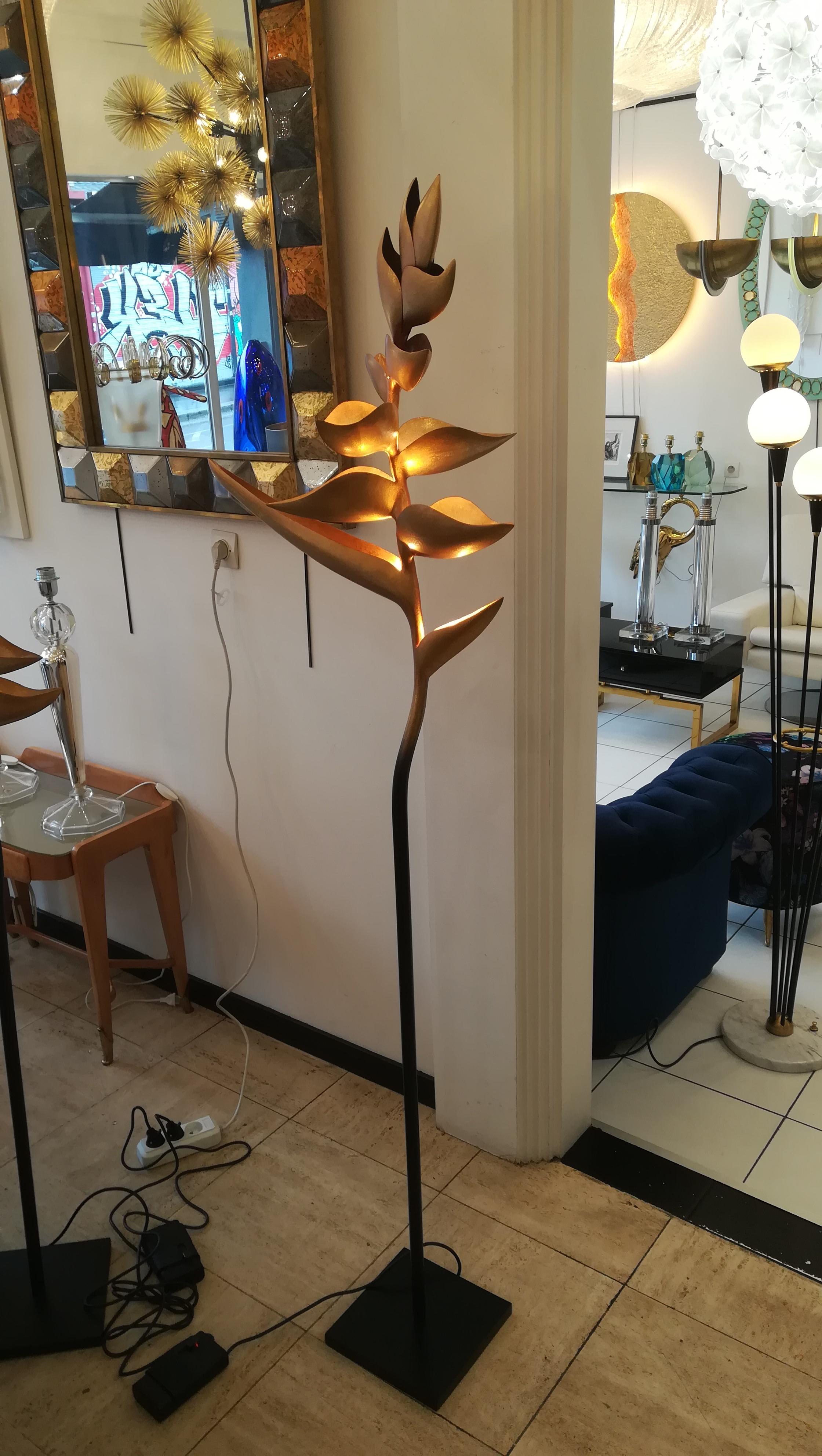 French Paradis birds Floor Lamp Black and Gold Patinated Metal For Sale