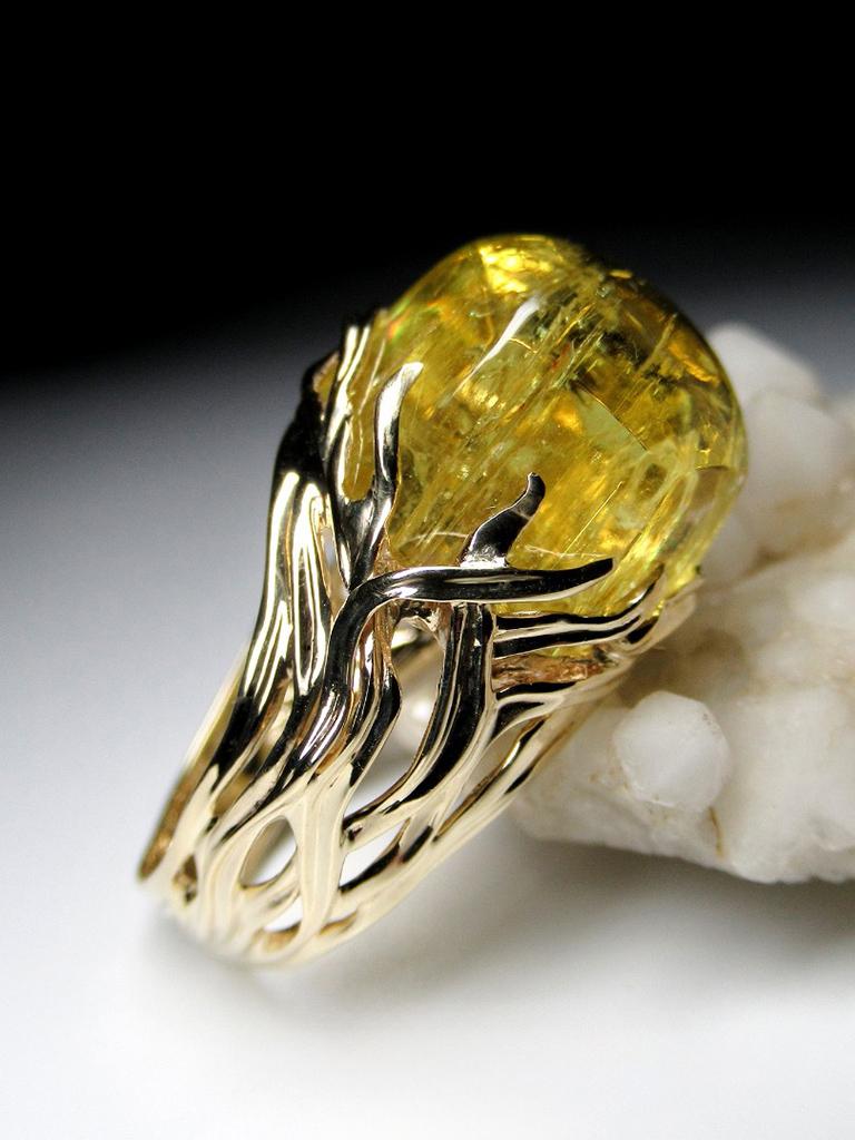 Heliodor Gold Ring Yellow Beryl Dandelion Vivid Yellow For Sale 4