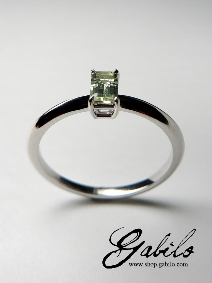 Emerald Cut Heliodor Gold Ring Yellowish Green Beryl Unisex Engagement Minimalism Ring