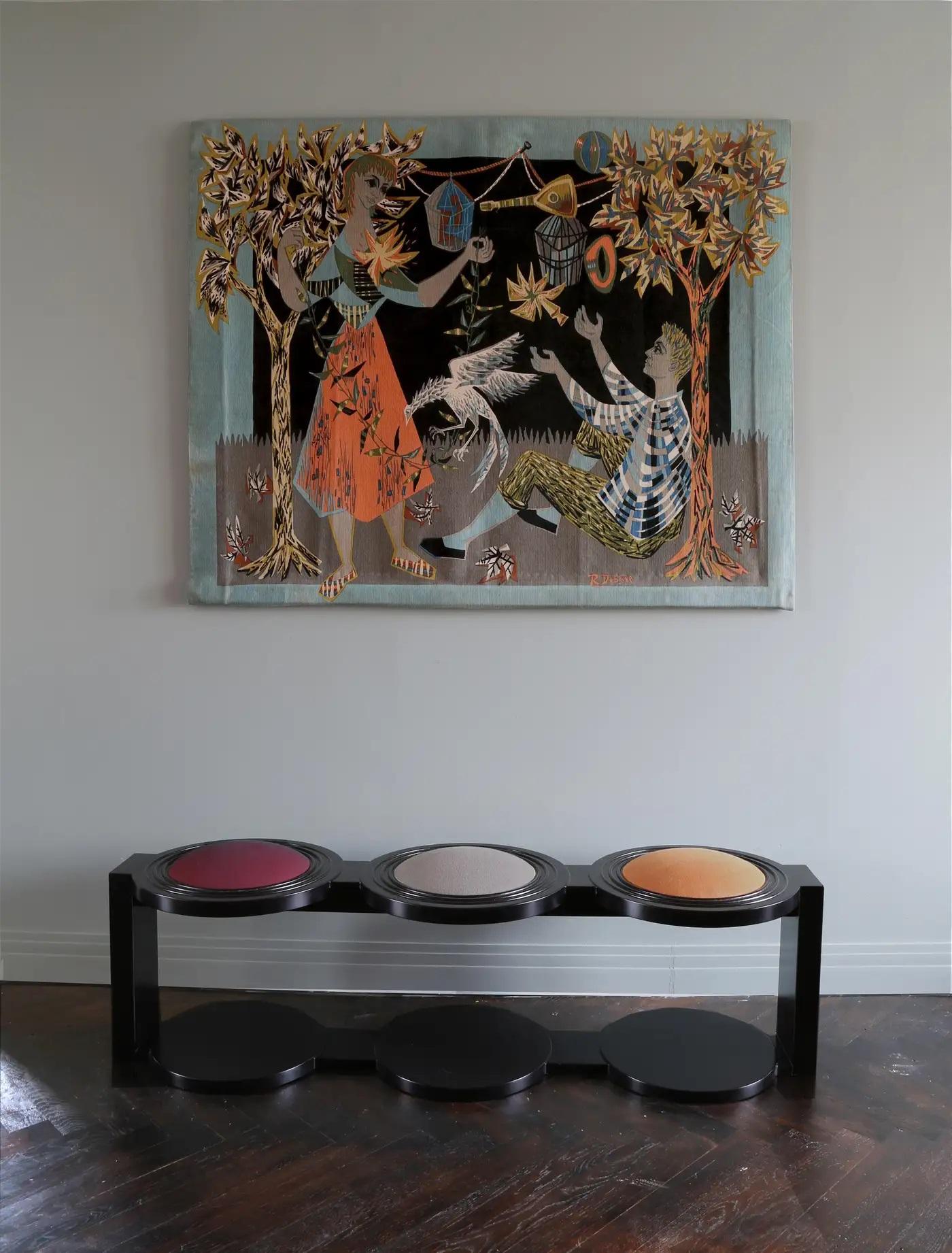 Banc Helios par Emilie Lemardeley
Dimensions : D 140 x L 40 x H 40 cm
MATERIAL : Bois, tissu.

Conçues comme des bijoux d'intérieur, les créations de Lemardeley reflètent le savoir-faire français imprégné d'élégance et de raffinement. Basée en