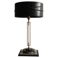 Lámpara de mesa Helios de latón by Acanthus Studio Roma