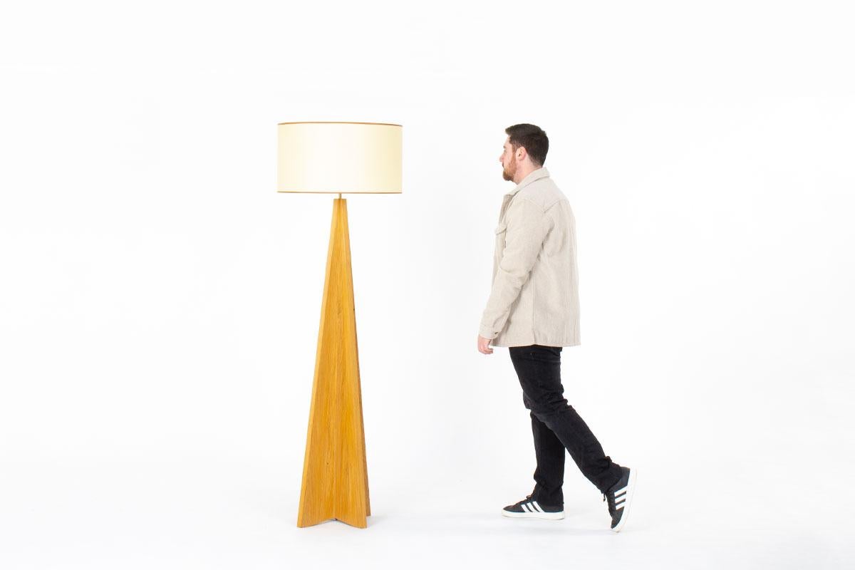 Lampada da terra Helios in rovere collezione G44 in vendita 6