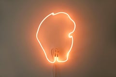 Applique murale Helium en verre translucide et gaz hélium par Dace Sūna