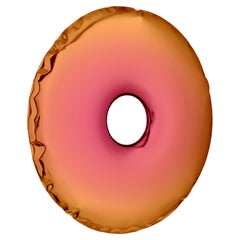 Specchio da parete scultoreo Helix Nebula Rhodonite Topaz Rondo 120 di Zieta