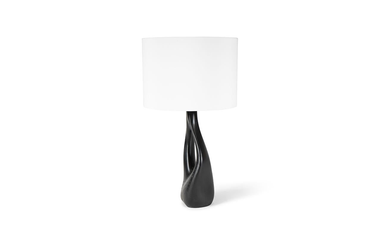 Helix table lamp, Ebony stain, Ash wood with Ivory silk drum shade by Amorph en Nuevo estado para la venta en Los Angeles, CA