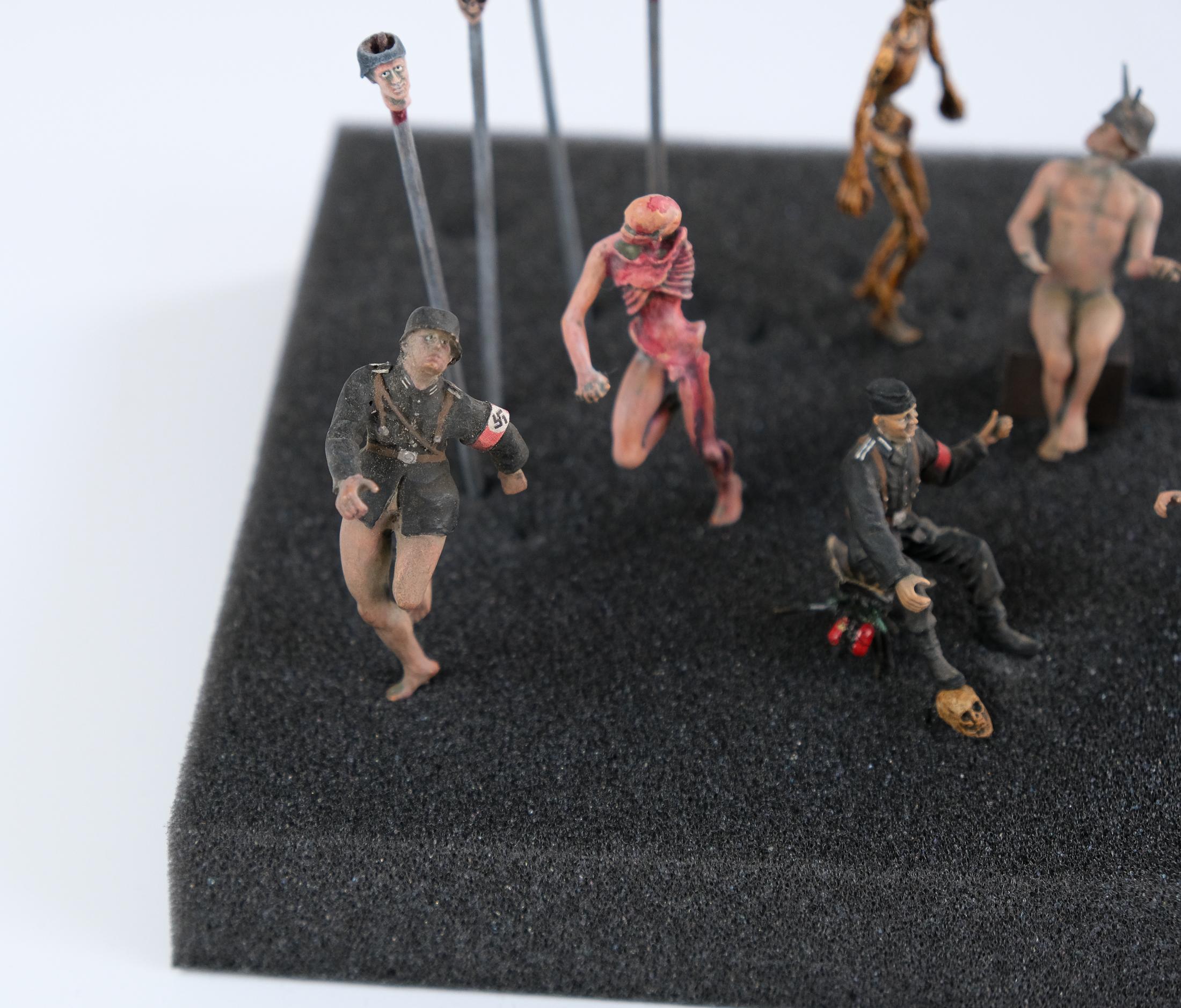'Hell Souvenir' figures By Jake and Dinos Chapman, 2022 In Excellent Condition For Sale In London, GB