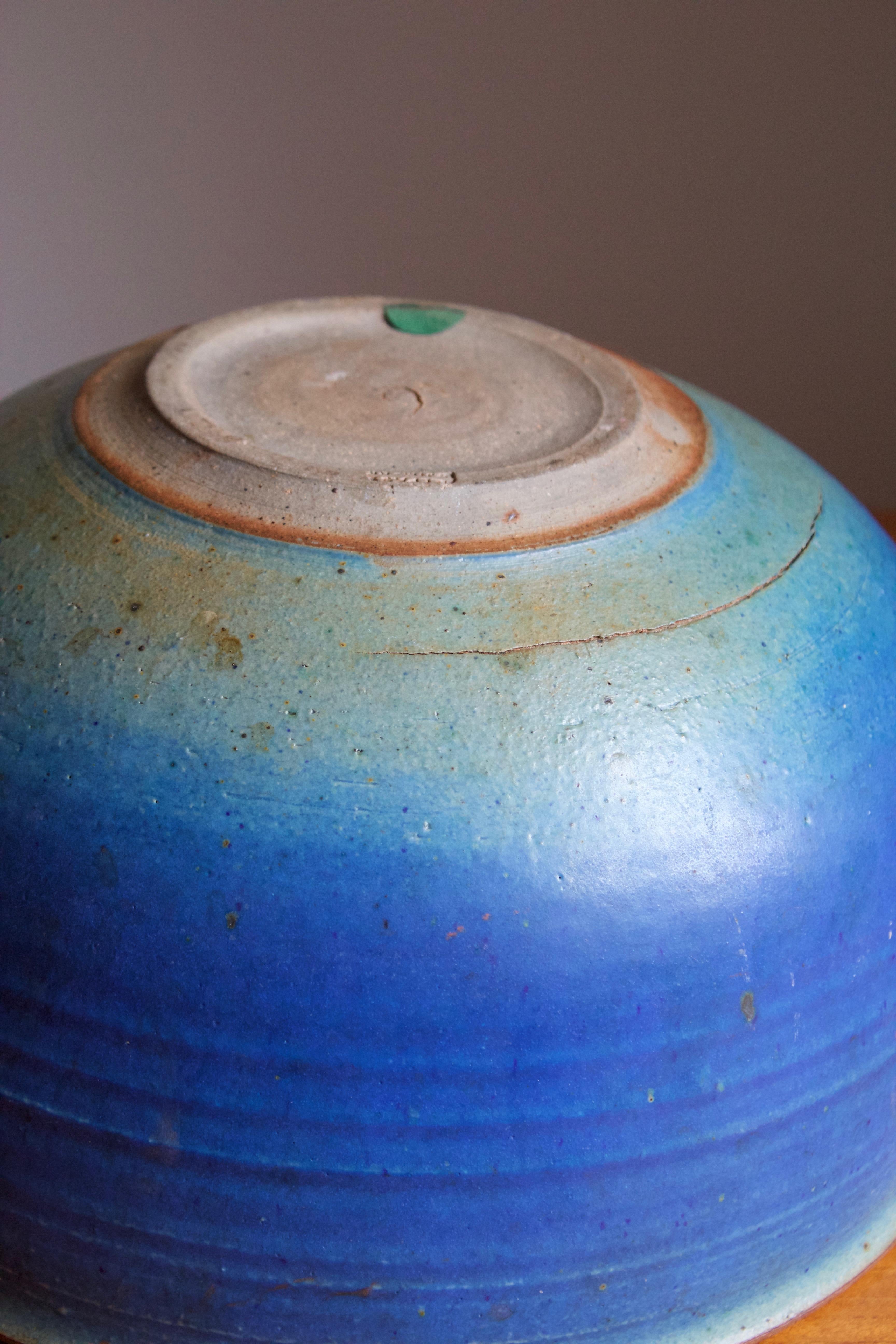 Helle Allpass, Bowl, Blue-Glazed Stoneware, Artists Studio Denmark, 1960s In Good Condition In High Point, NC
