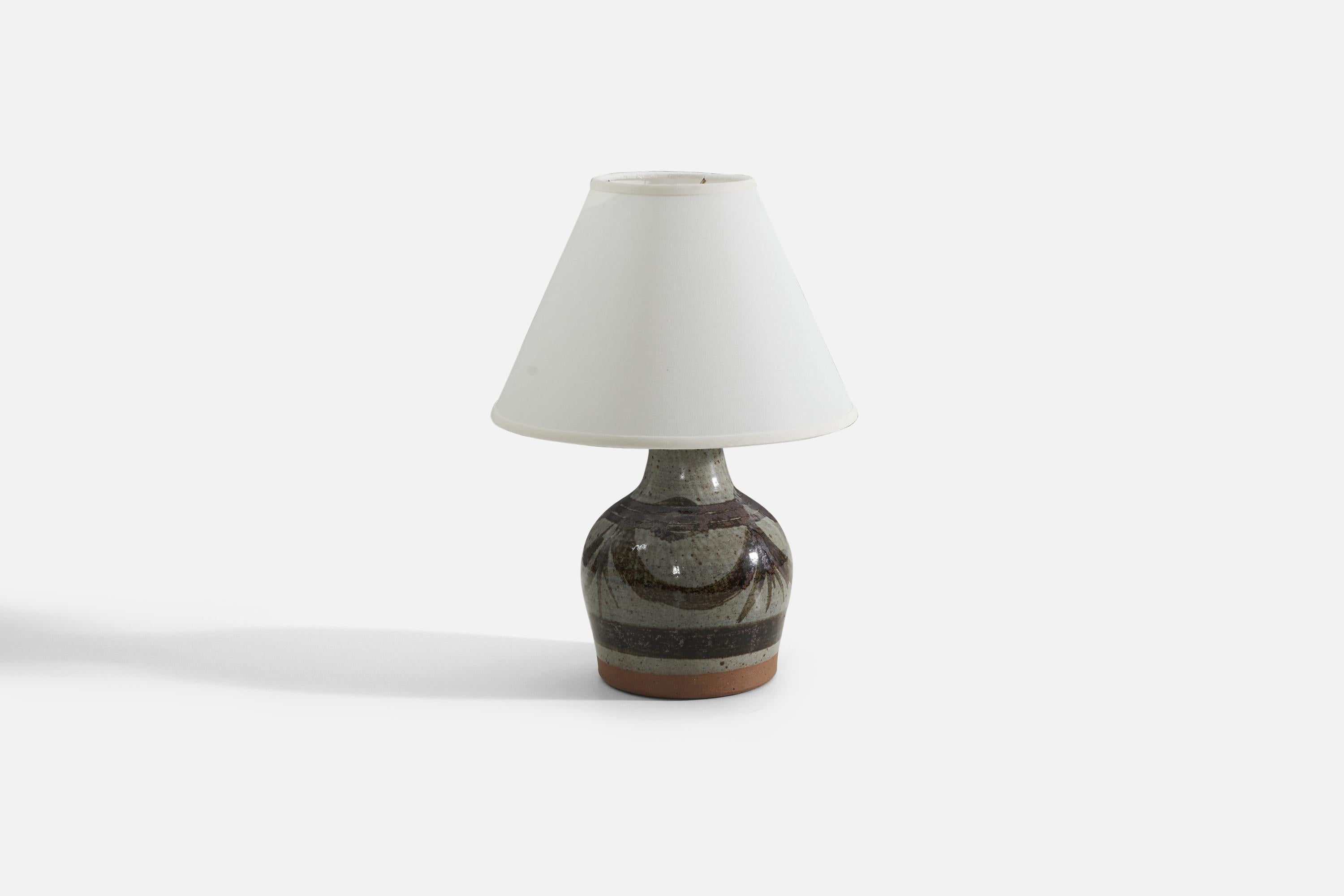 Mid-Century Modern Helle Allpass, Table Lamp, Semi-Glazed Stoneware, Artists Studio Denmark, 1960s For Sale