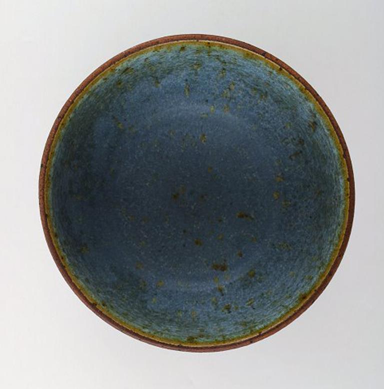 Helle Alpass '1932-2000', Large Bowl of Glazed Stoneware, 1960s-1970s In Good Condition In Copenhagen, DK