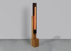 Lampada da terra Helle Oak LED di Bowen Liu