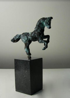 Les cornes de cheval de Davinci par Helle Crawford, sculpture en bronze d'un cheval