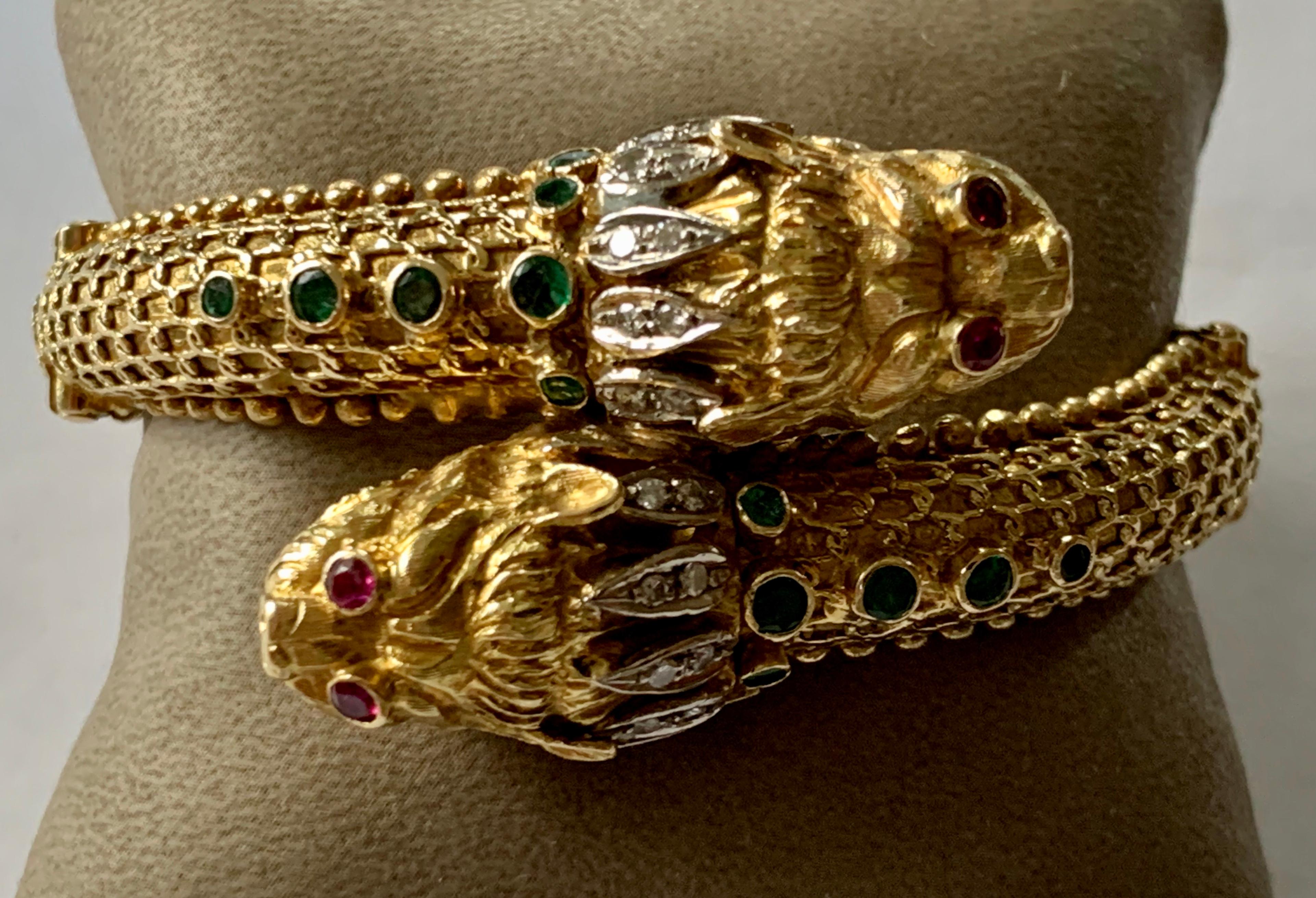 Hellenistic Double Headed Lion 18 Karat Yellow Gold Bracelet by Lalaounis 1