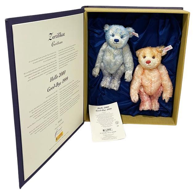 Hello 2000 Good-Bye 1999, boxed bears, Steiff Limited Edition 1999 For Sale