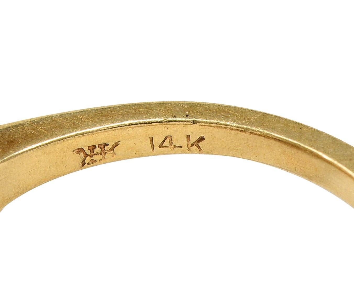 Helm & Hahn Co. Anello d'epoca Art Deco Opale Diamante Oro 14 Carati Tre Pietre in vendita 1