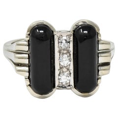 Helm & Hahn Co. Mid-Century Diamond Onyx 18 Karat White Gold Vintage Ring