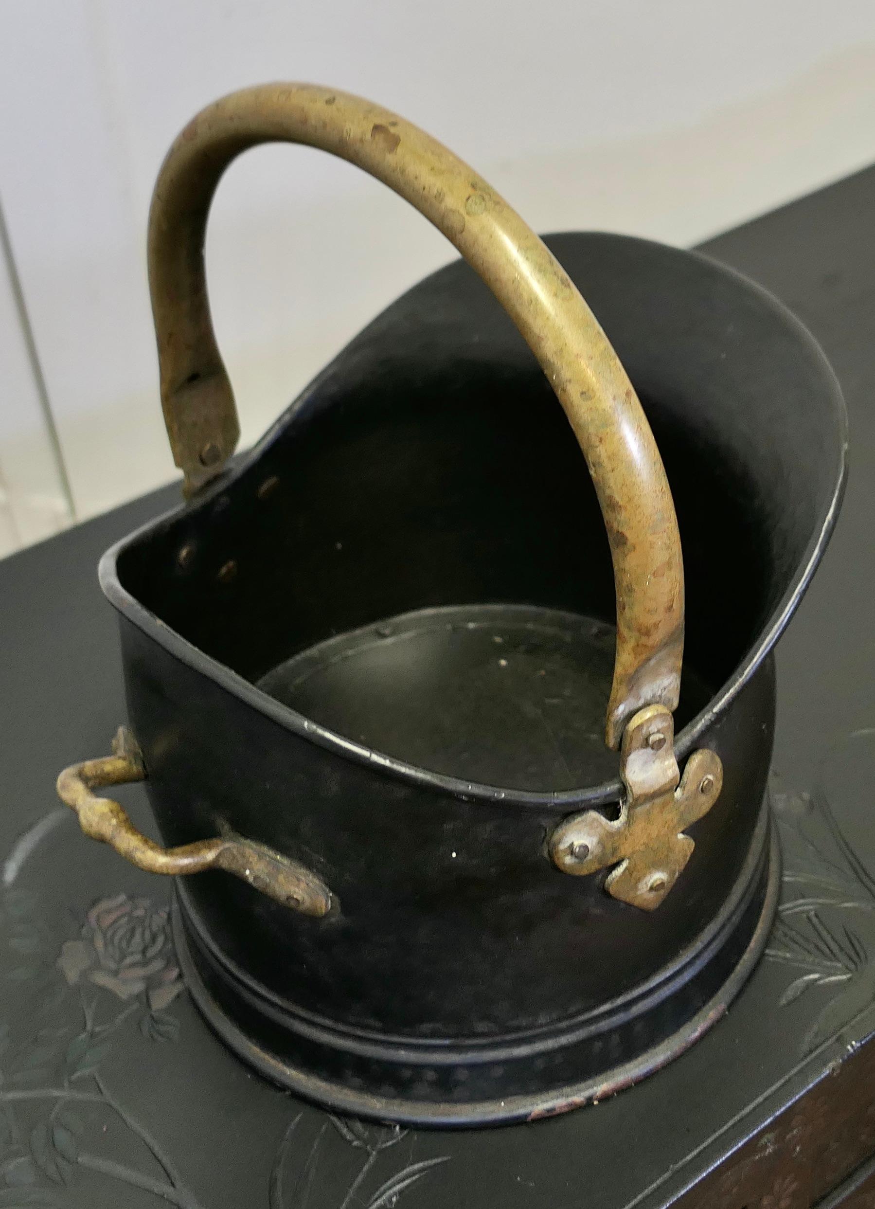 Mid-20th Century Helmet Coal Scuttle Planter For Sale