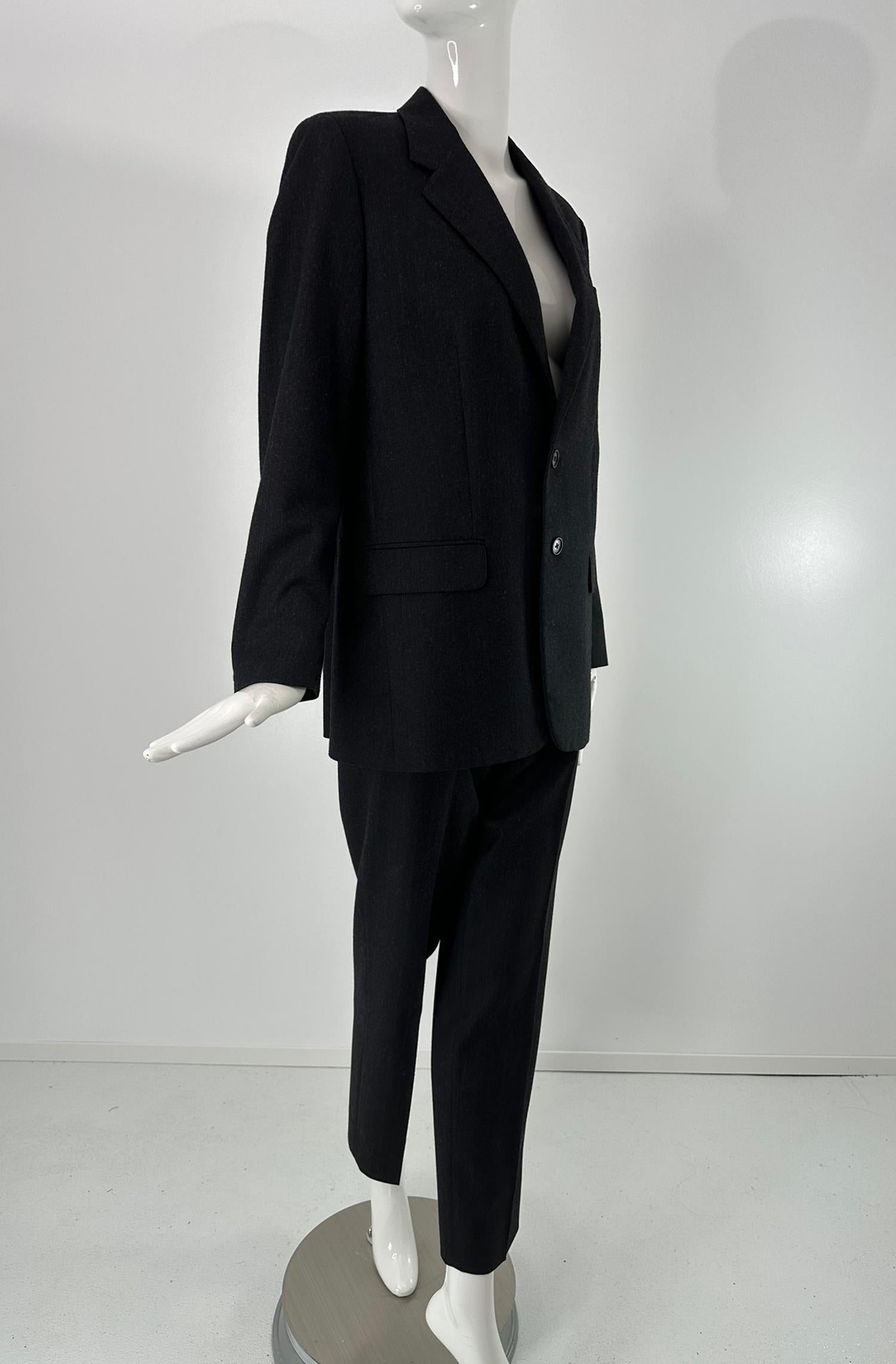 Nero Helmut Lang anni '90, lana grigio scuro con strisce a spillo, abito a pantalone monopetto 44 in vendita