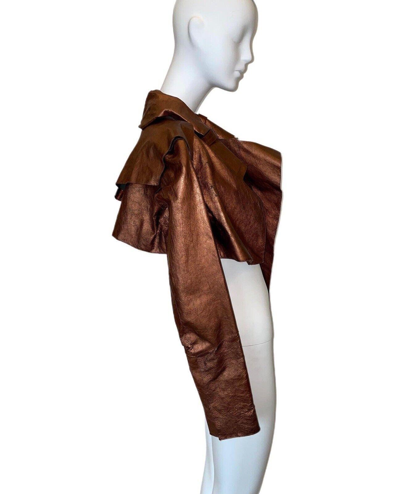 HELMUT LANG 2004 Runway Vintage cropped bronze leather jacket For Sale 3