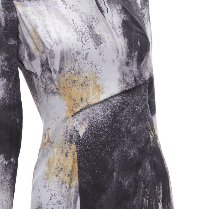 HELMUT LANG abstract grey gold paint stroke print mini dress S
Reference: ANWU/A00671
Brand: Helmut Lang
Designer: Helmut Lang
Material: Feels like viscose
Color: Grey, Gold
Pattern: Abstract
Closure: Zip
Extra Details: Draped dart at