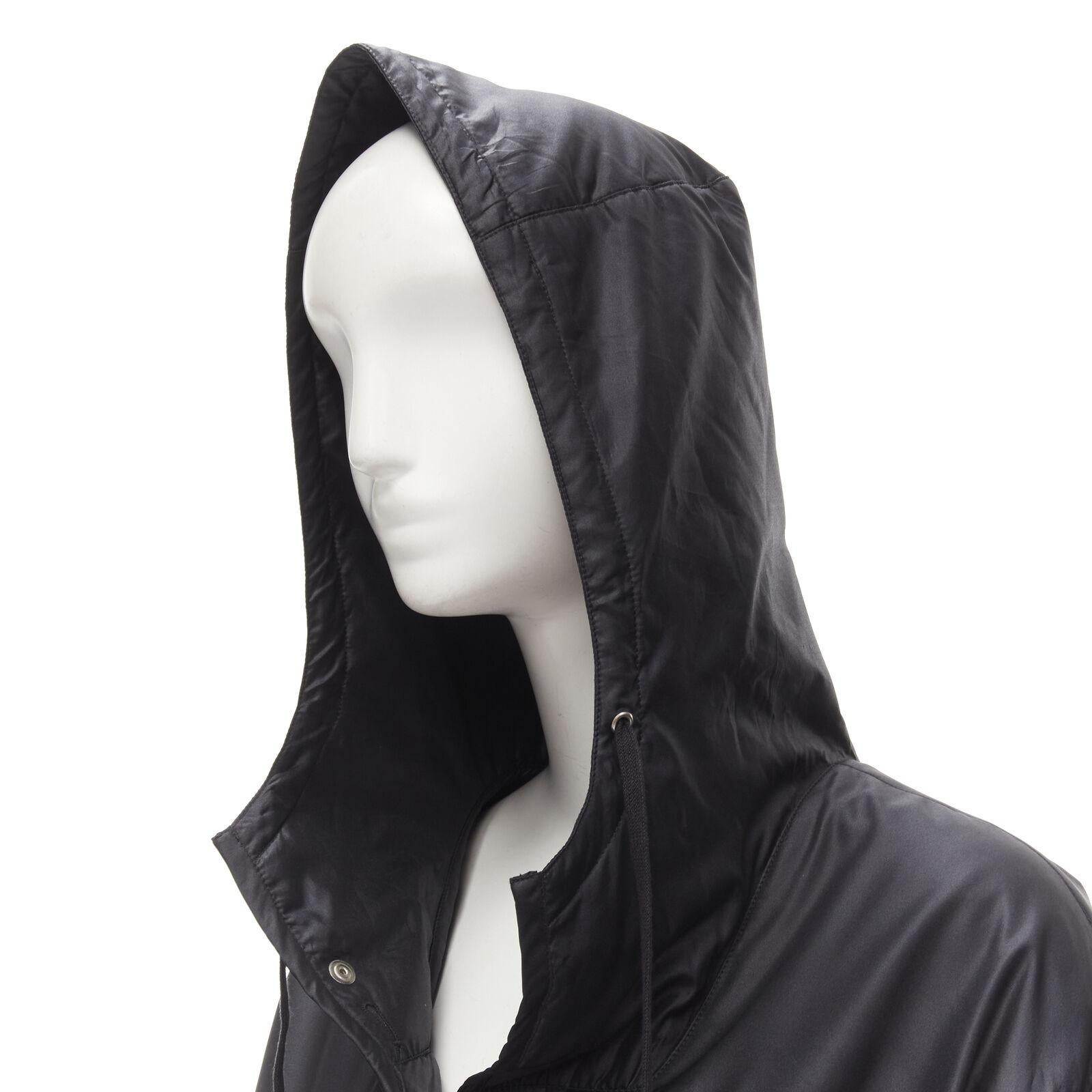 HELMUT LANG black hooded pocketed cutout armhole jacket IT40 S
Reference: CAWG/A00239
Brand: Helmut Lang
Designer: Helmut Lang
Material: Polyester
Color: Black
Pattern: Solid
Closure: Snap Buttons
Lining: Polyester
Extra Details: Cutout armhole
