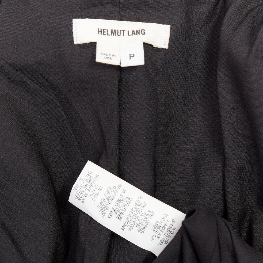 HELMUT LANG Schwarzes strukturiertes Leder mit Kieselsteinbesatz Reißverschluss Crop Biker P im Angebot 5
