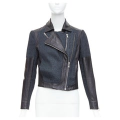 HELMUT LANG Schwarzes strukturiertes Leder mit Kieselsteinbesatz Reißverschluss Crop Biker P