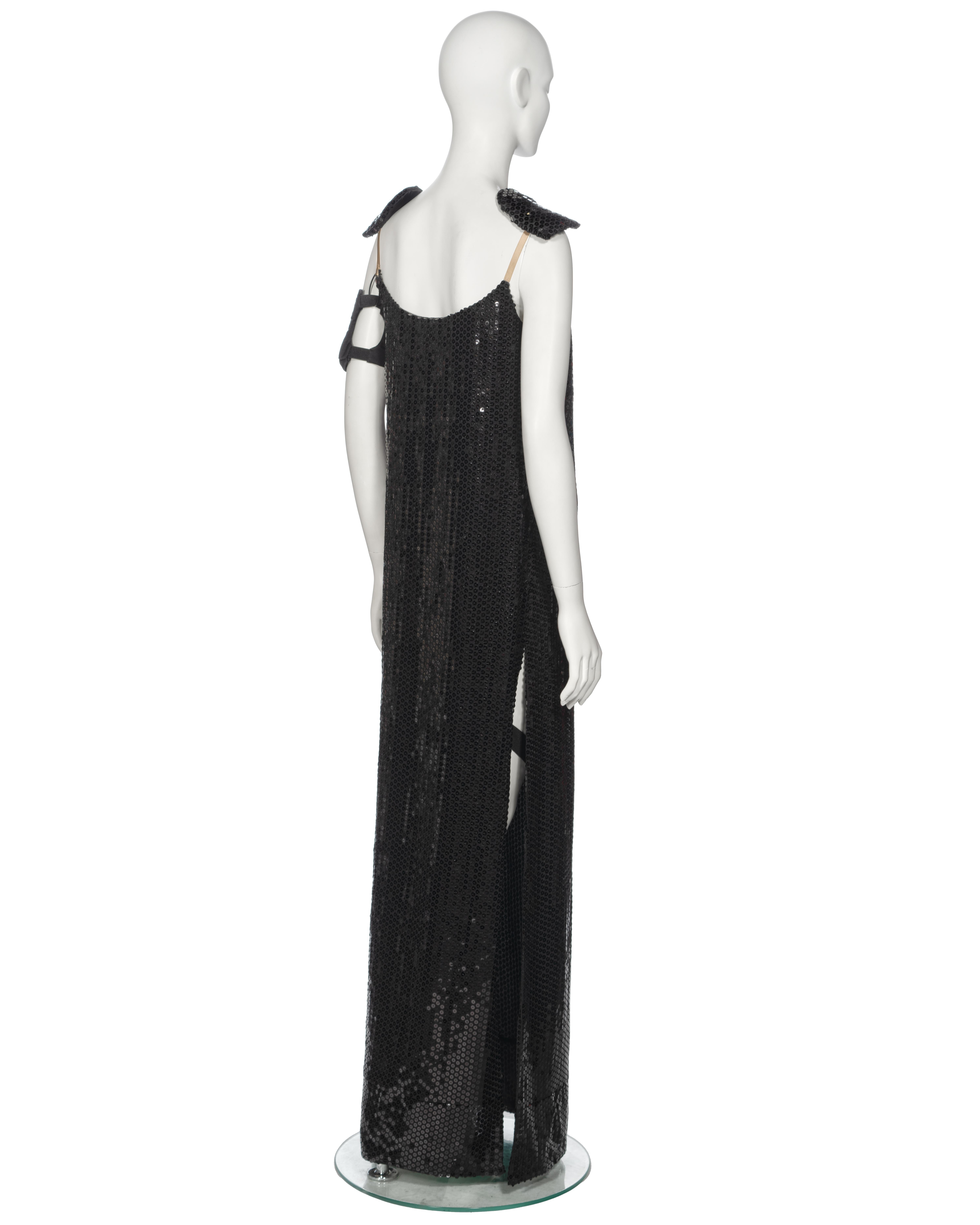 Helmut Lang Vestido de noche de lentejuelas negras con brazalete, fw 1999 en venta 7