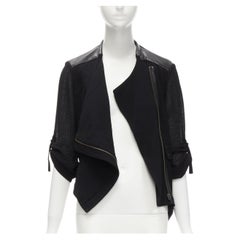 HELMUT LANG chaqueta biker drapeada al bies con detalle de piel de oveja negra S