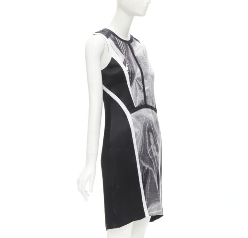 Gray HELMUT LANG black white abstract print paneled dress US0 XS For Sale