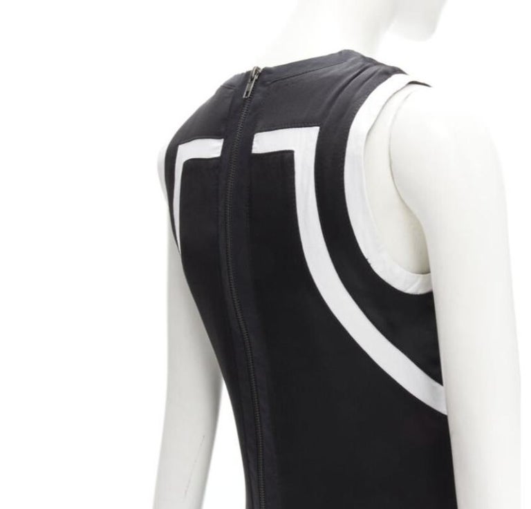 HELMUT LANG black white abstract print paneled dress US0 XS For Sale at 1stDibs HELMUT LANG black white abstract print paneled dress US0 XS For Sale at 1stDibs