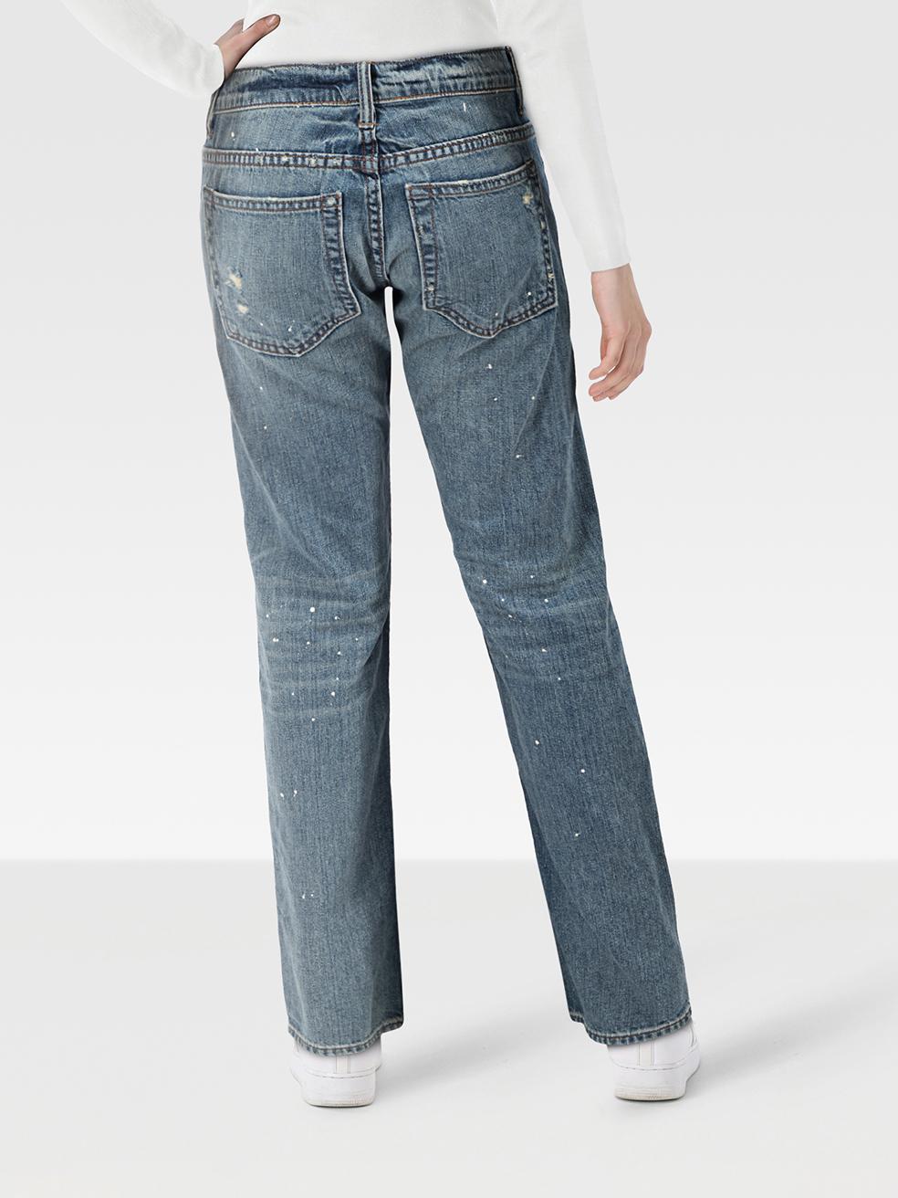 CONDITION ist sehr gut. Kaum sichtbare Abnutzungserscheinungen an der Hose sind bei diesem gebrauchten Helmut Lang Designer-Wiederverkaufsartikel zu erkennen. Bitte beachten Sie, dass dieser Artikel absichtlich beschädigt ist.
 

 Einzelheiten
 

