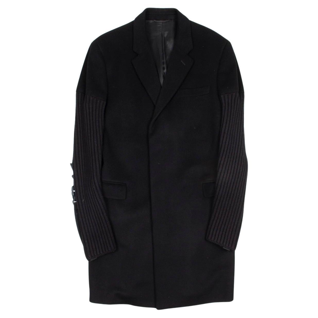 Check my other listings. Have many more designer clothes for sale. Open to any offers.
Item for sale is 100% genuine Helmut Lang Bondage details, knit sleeves over coat, TRNU0
Color: black
(An actual color may a bit vary due to individual computer