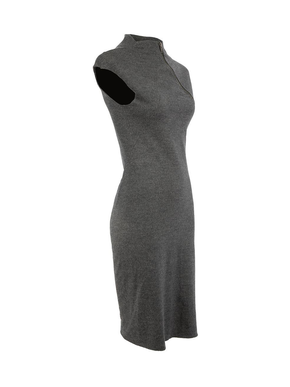 CONDITION is Very good. Hardly any visible wear to dress is evident on this used Helmut Lang designer resale item.
 
Details
Grey
Wool
Bodycon dress
Sleeveless
Mock neck
Curved back to front zip detail
Double ended zip fastening
Knee length

Made in