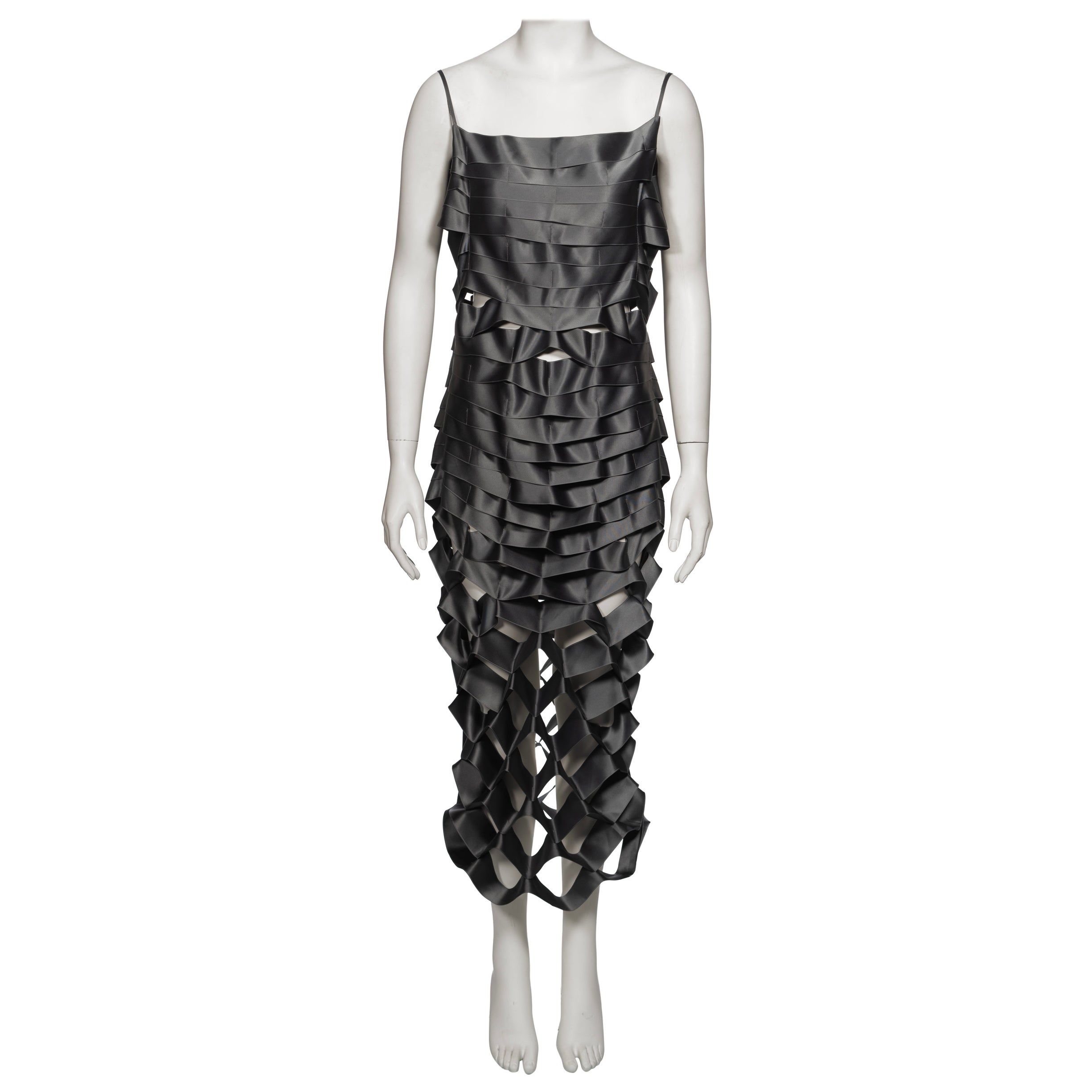Helmut Lang Gunmetal Satinbandkleid mit Schleifen, Frühjahr/Sommer 1998 im Angebot