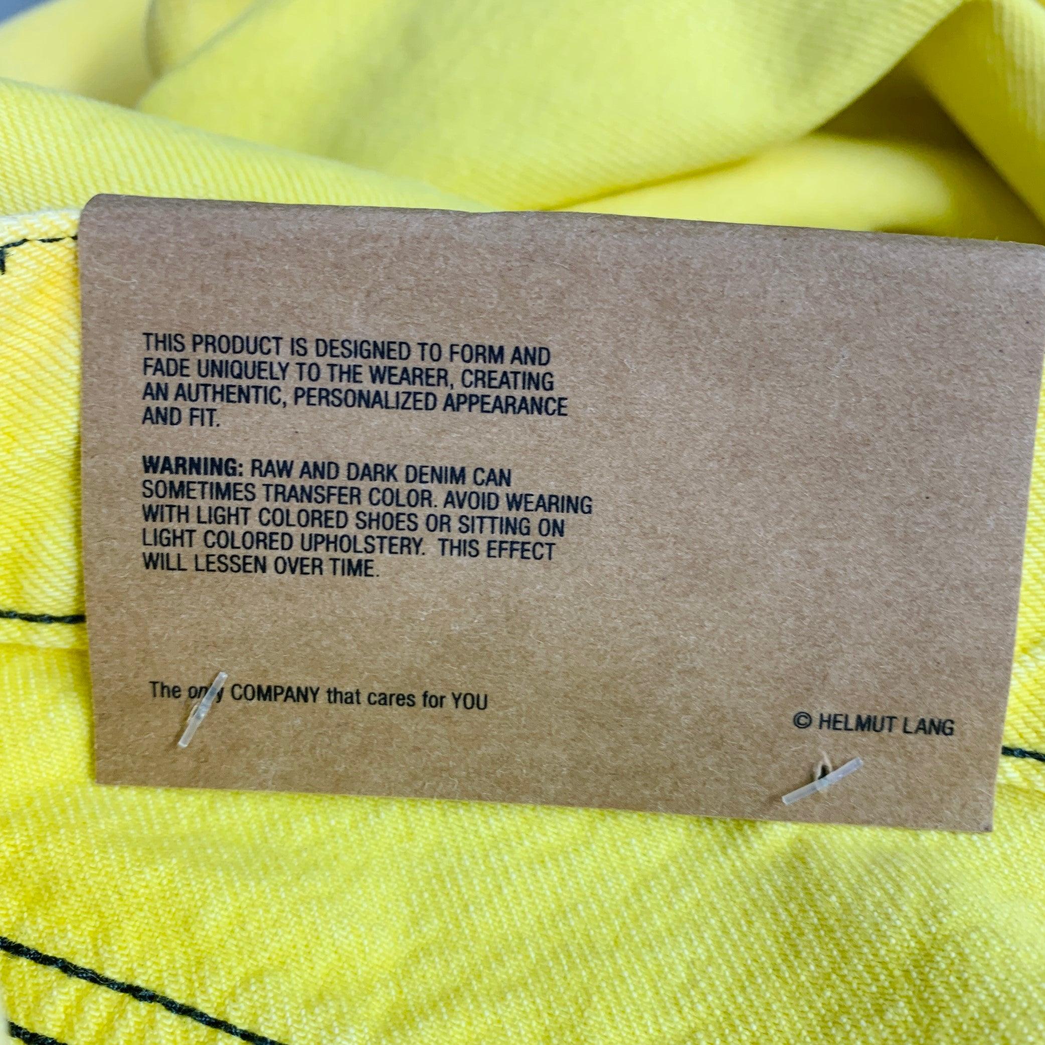 HELMUT LANG Taille 30 Masc Lo Easy Yellow Contrast Stitch Cotton Zip Fly Jeans en vente 2