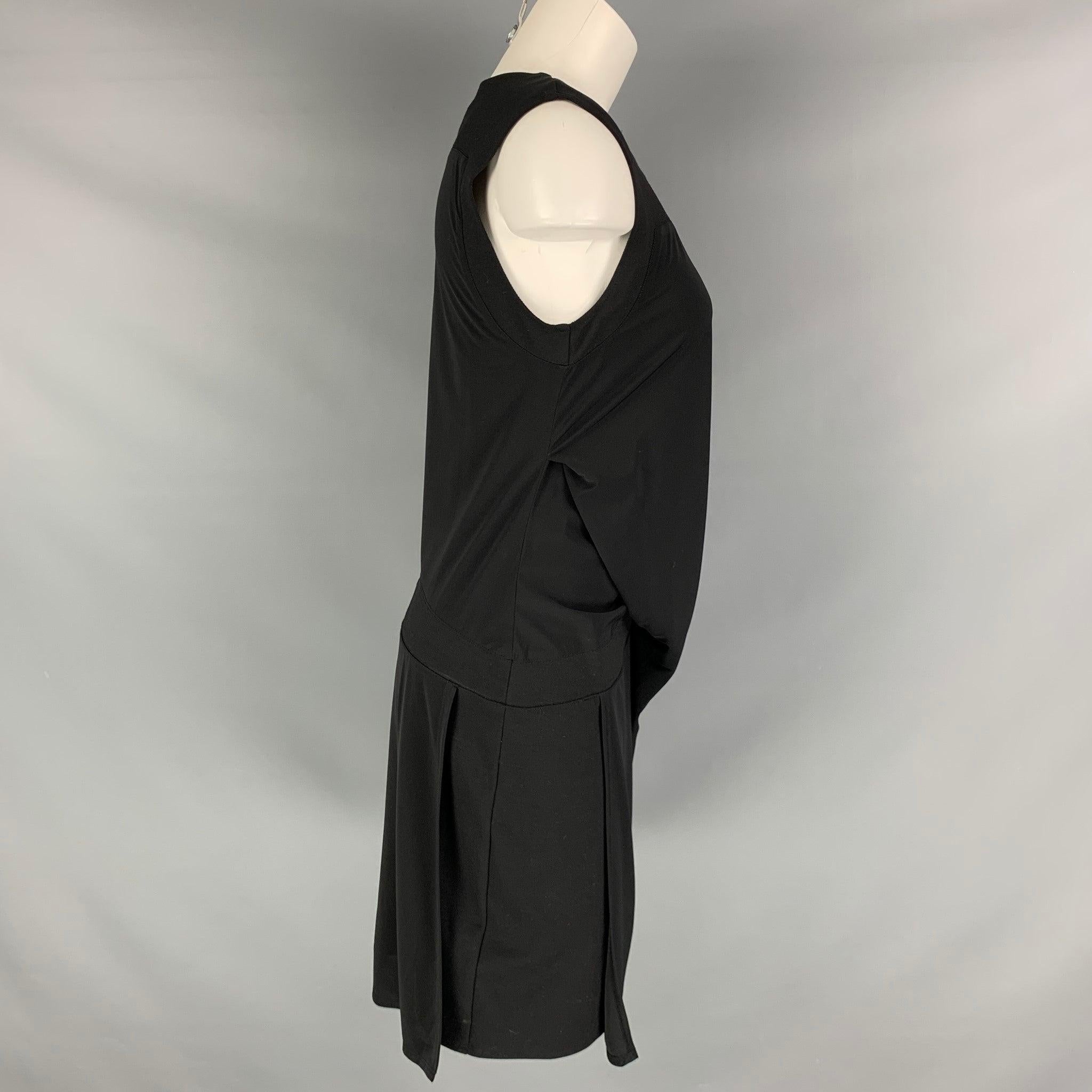 HELMUT LANG dress comes in a black polyester mixed material featuring a drape design, and sleeveless.Excellent Pre-Owned Condition. 

Marked:  M 

Measurements: 
 
Shoulder: 16.5 inches Bust: 34 inches Waist: 32 inches Hip: 34 inches Length: 35