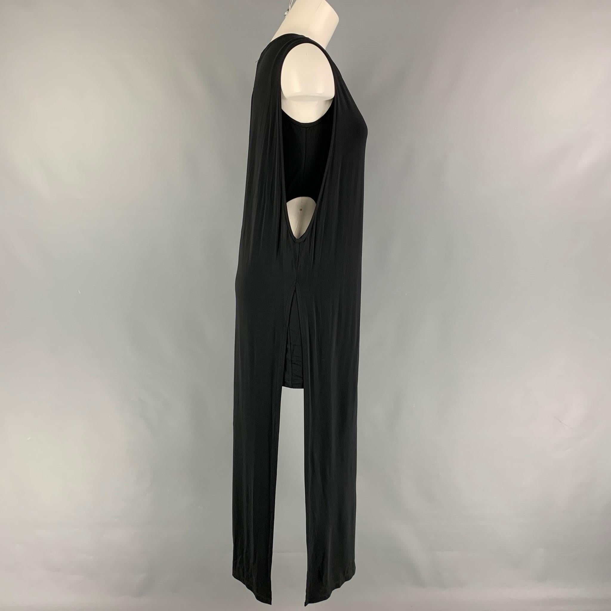 HELMUT LANG dress comes in a black jersey featuring a shift style, sleeveless, back cut-out detail, and a high slit design. 

New With Tags. 
Marked: S
Original Retail Price: $425.00

Measurements:

Shoulder: 15 in.
Bust: 34 in.
Length: 49.5 in.