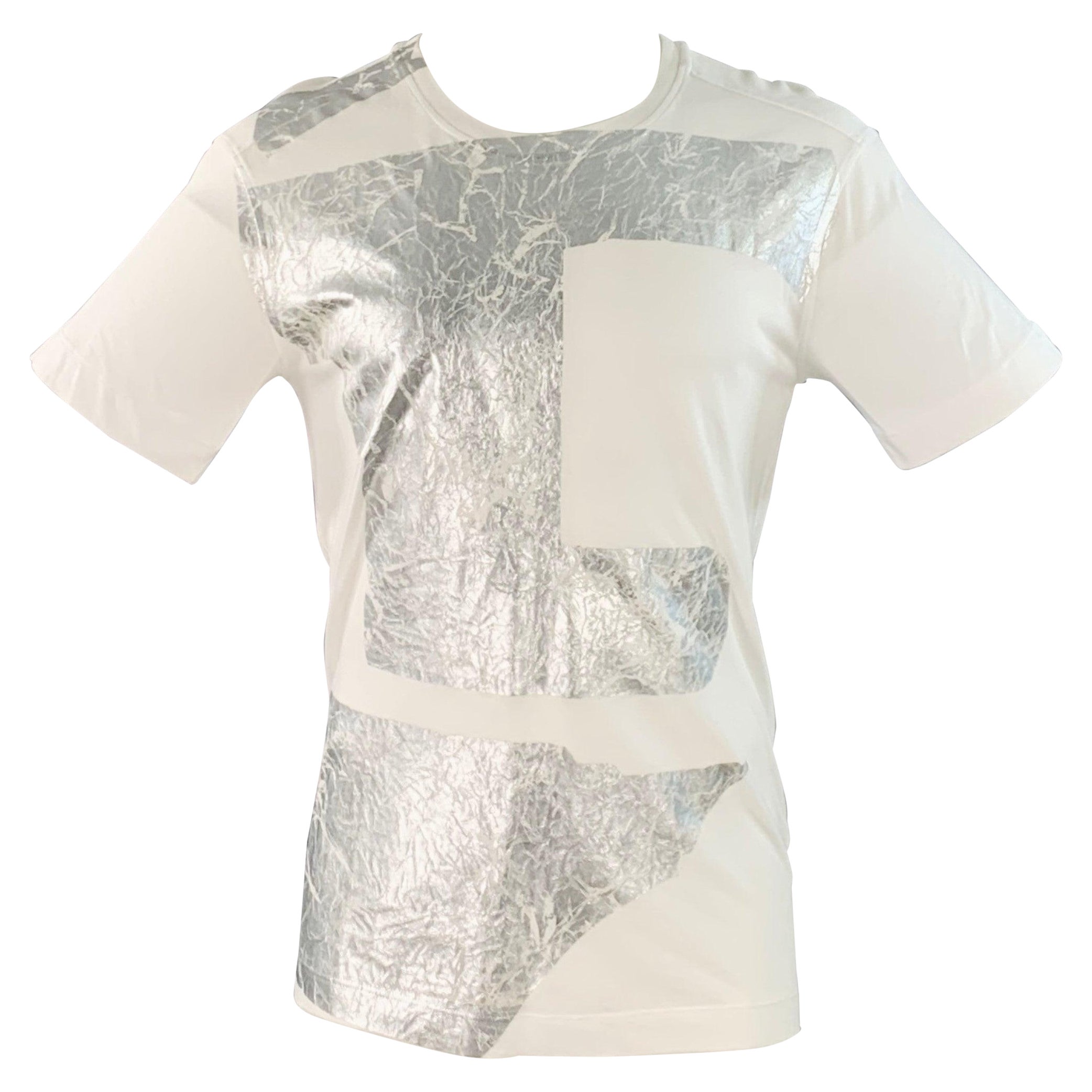HELMUT LANG Size S White Silver Distressed Graphic Cotton Blend Crew Neck T-shirt en vente