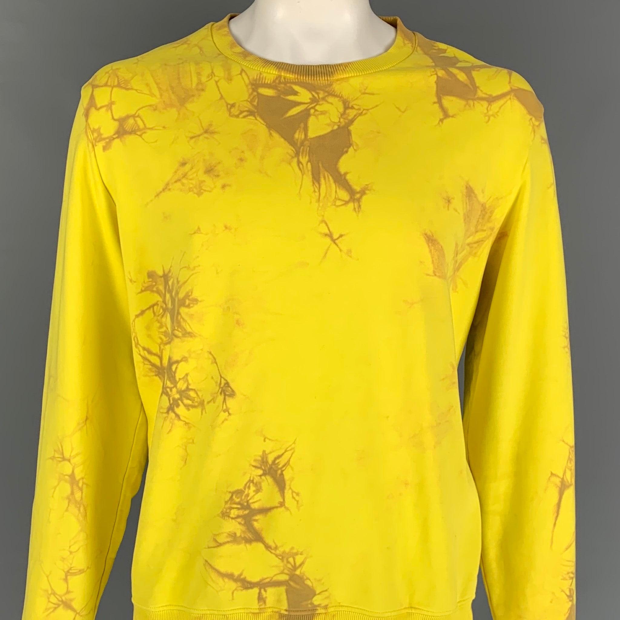 HELMUT LANG Size XXL Yellow Brown Tie Dye Cotton Crew-Neck Sweatshirt In Good Condition For Sale In San Francisco, CA