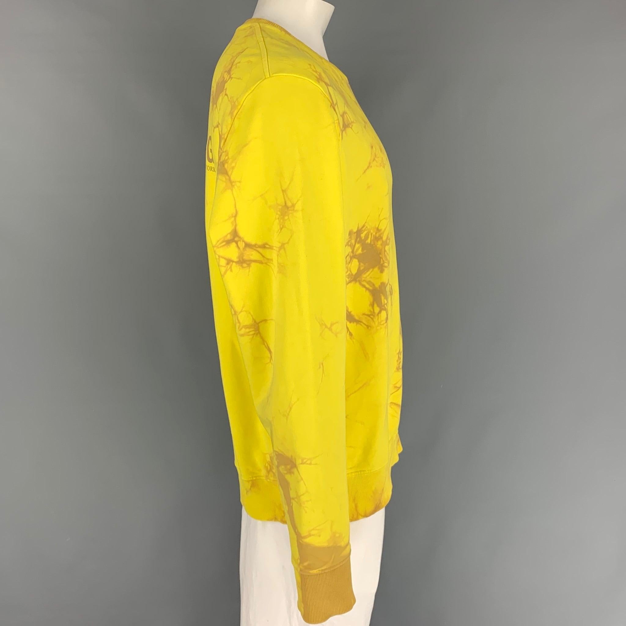 Men's HELMUT LANG Size XXL Yellow Brown Tie Dye Cotton Crew-Neck Sweatshirt For Sale