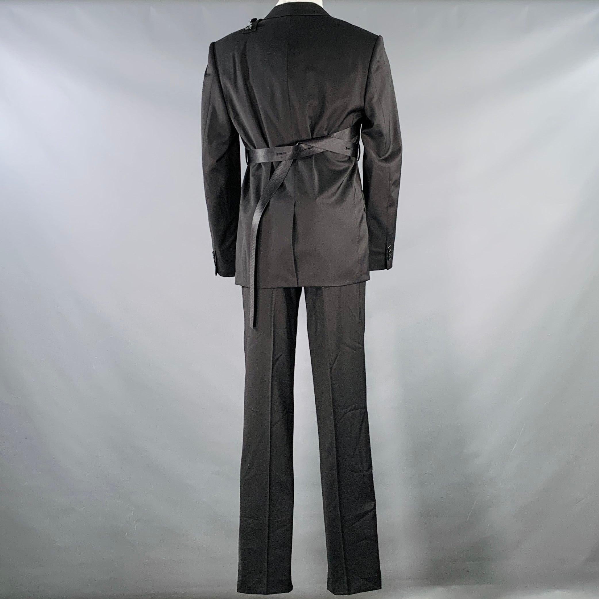 Nero HELMUT LANG SS24 Taglia 42 Abito in lana nera con risvolto e cintura di sicurezza in vendita