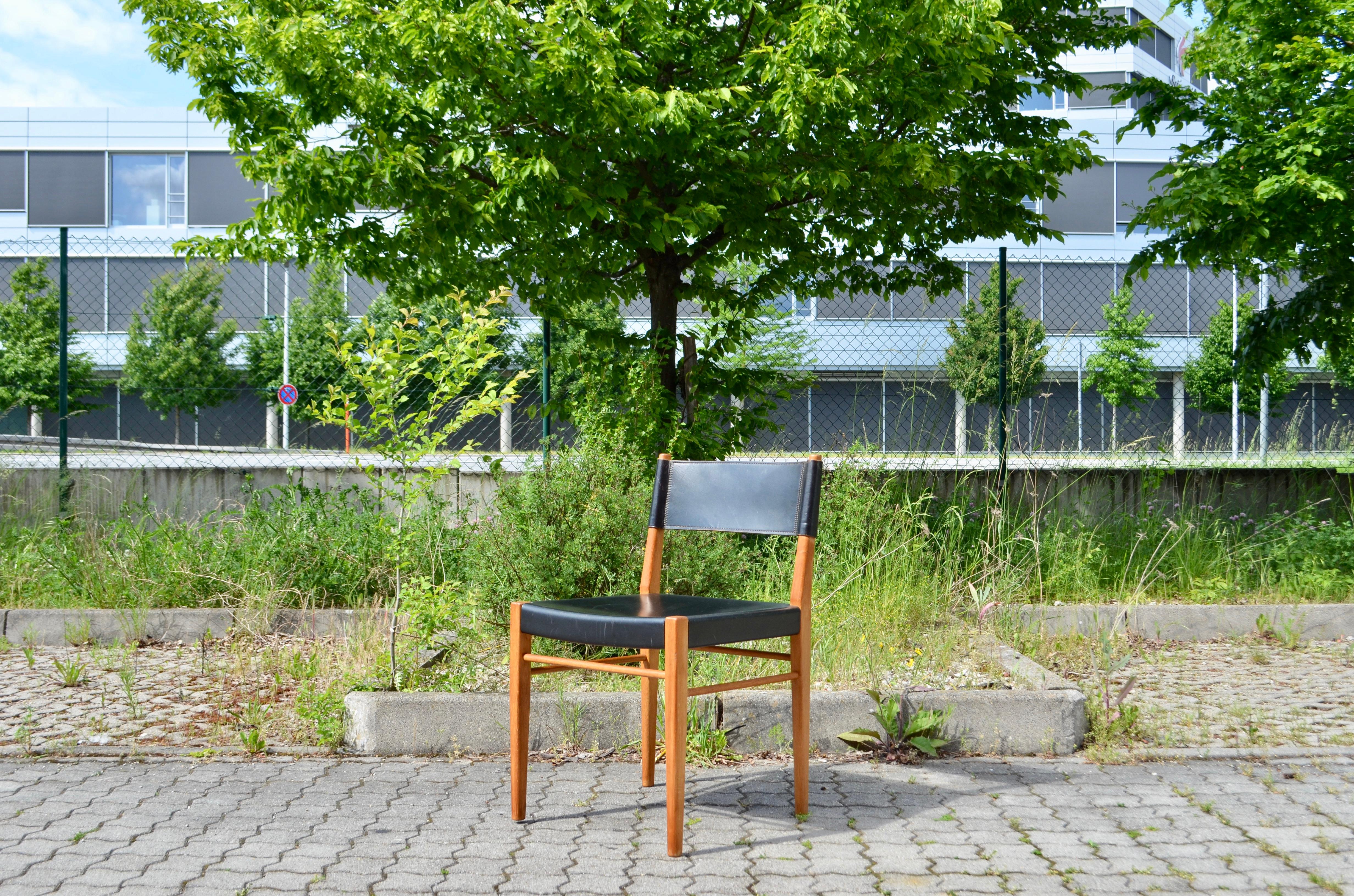 Helmut Magg Mid Century Model 3024 Oak Leather Dining Chair Deutsche Werkstätten For Sale 3