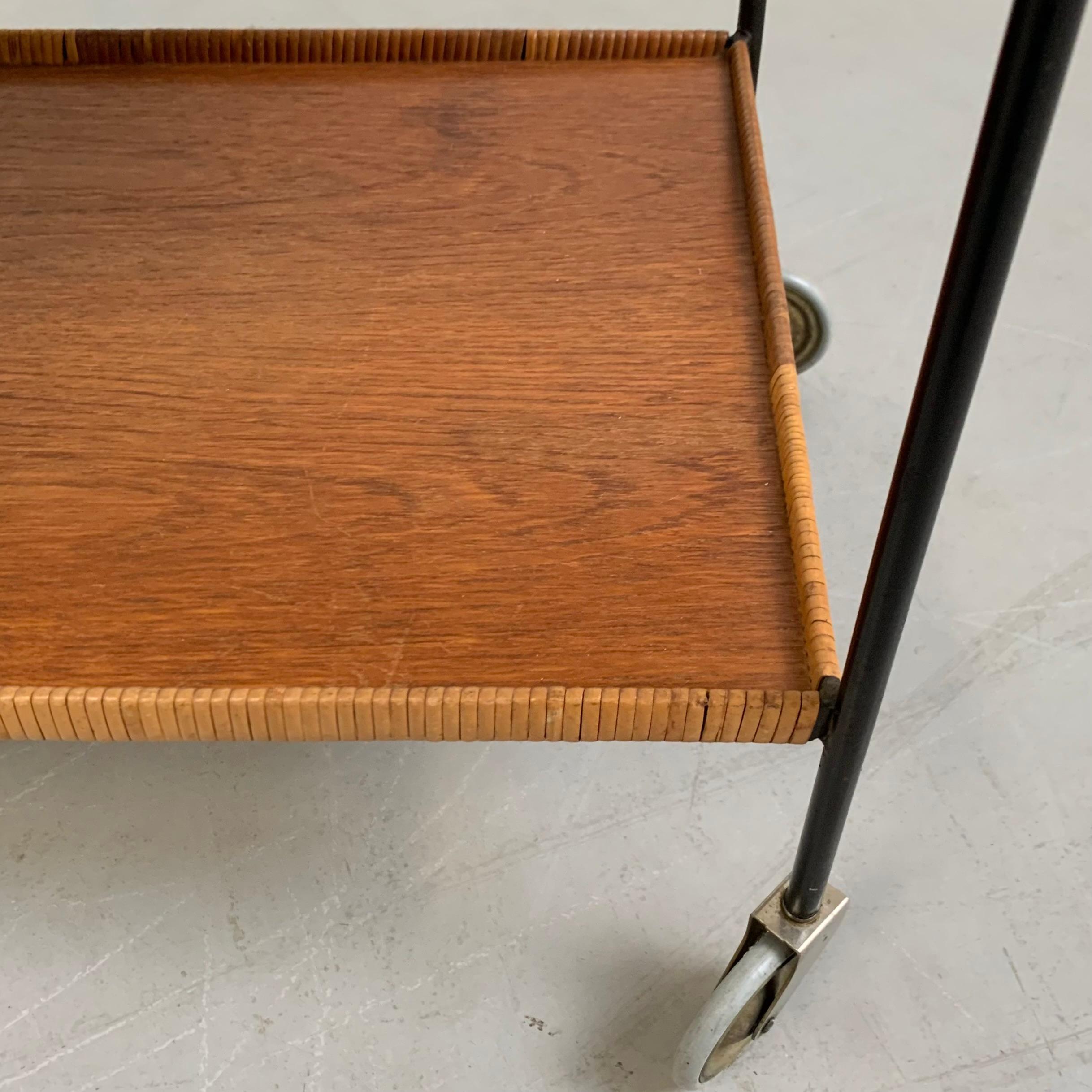 Carrello da bar in rattan e teak di Helmut Magg, 1960 circa, Germania. in vendita 9