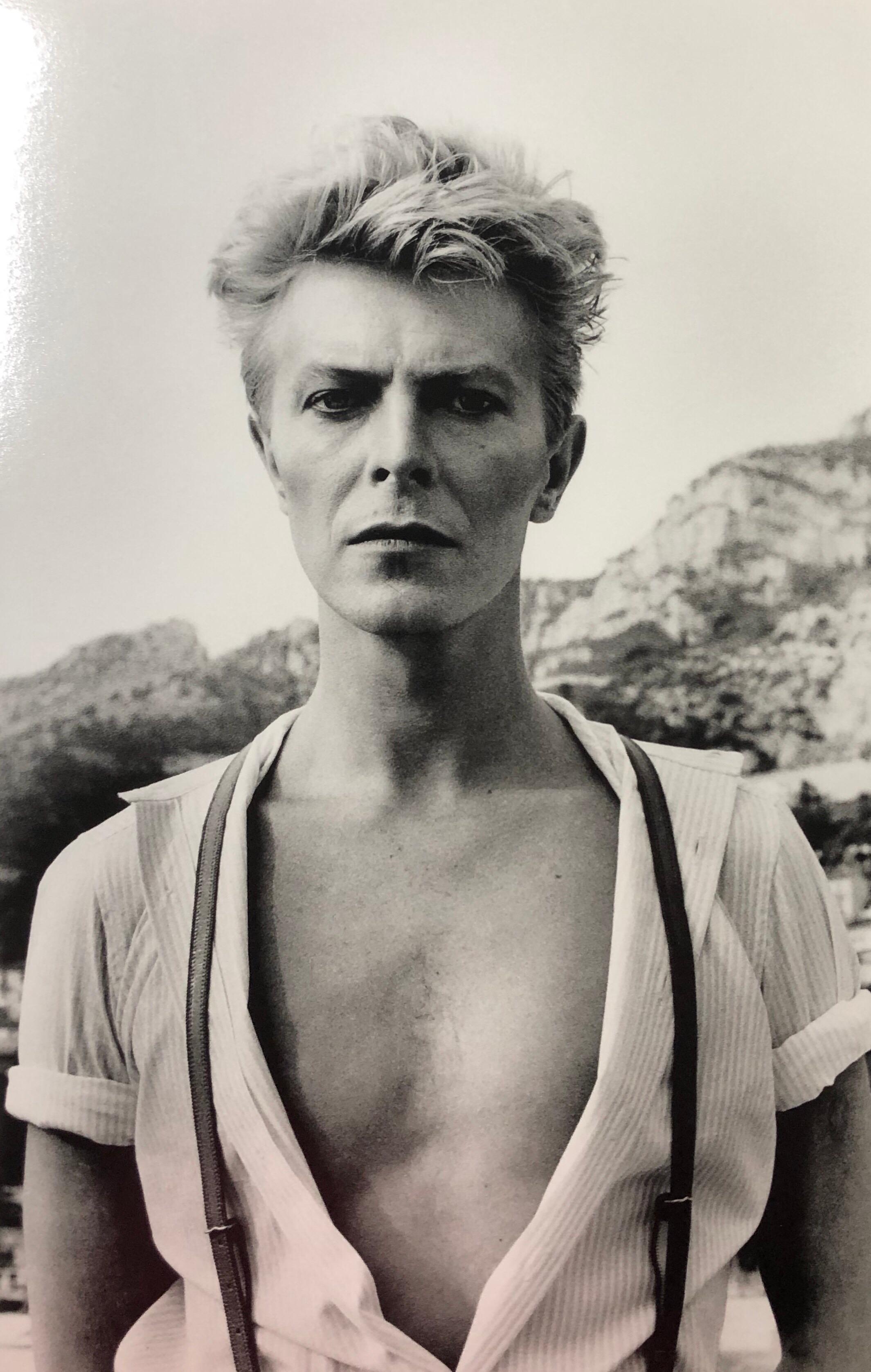 „David Bowie, Monte Carlo 1893“, Vintage-Silber-Gelatine von Helmut Newton 1