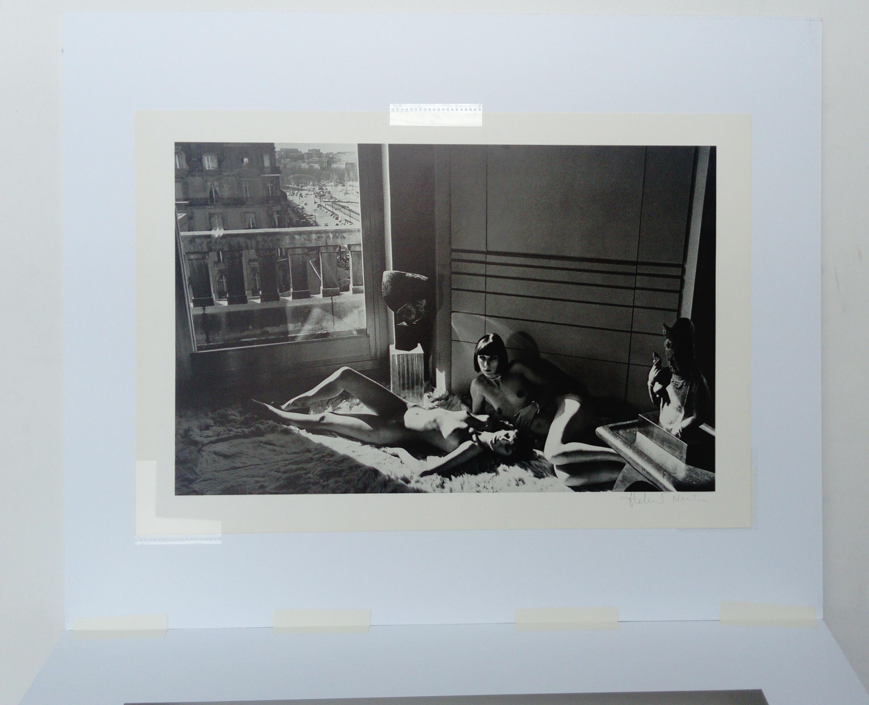 Very nice photo-lithography of Helmut Newton
Annotations on the back
Dimensions: 41 x 28 cm
Signed by the artist in pencil
Perfect condition - neat shipment