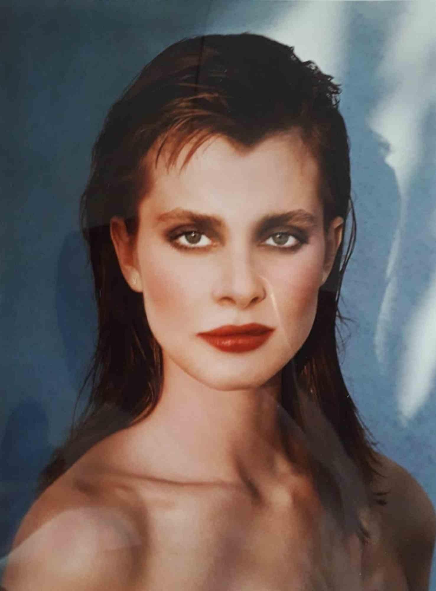 Nastassia Kinski pour Playboy est une photographie en couleurs mixtes réalisée par Helmut Newton en 1981.

Photographie sur des films de transparence positifs.

Extrait de la série réalisée par Newton pour le magazine Playboy.




