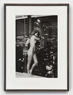 Patti Hansen over Manhattan