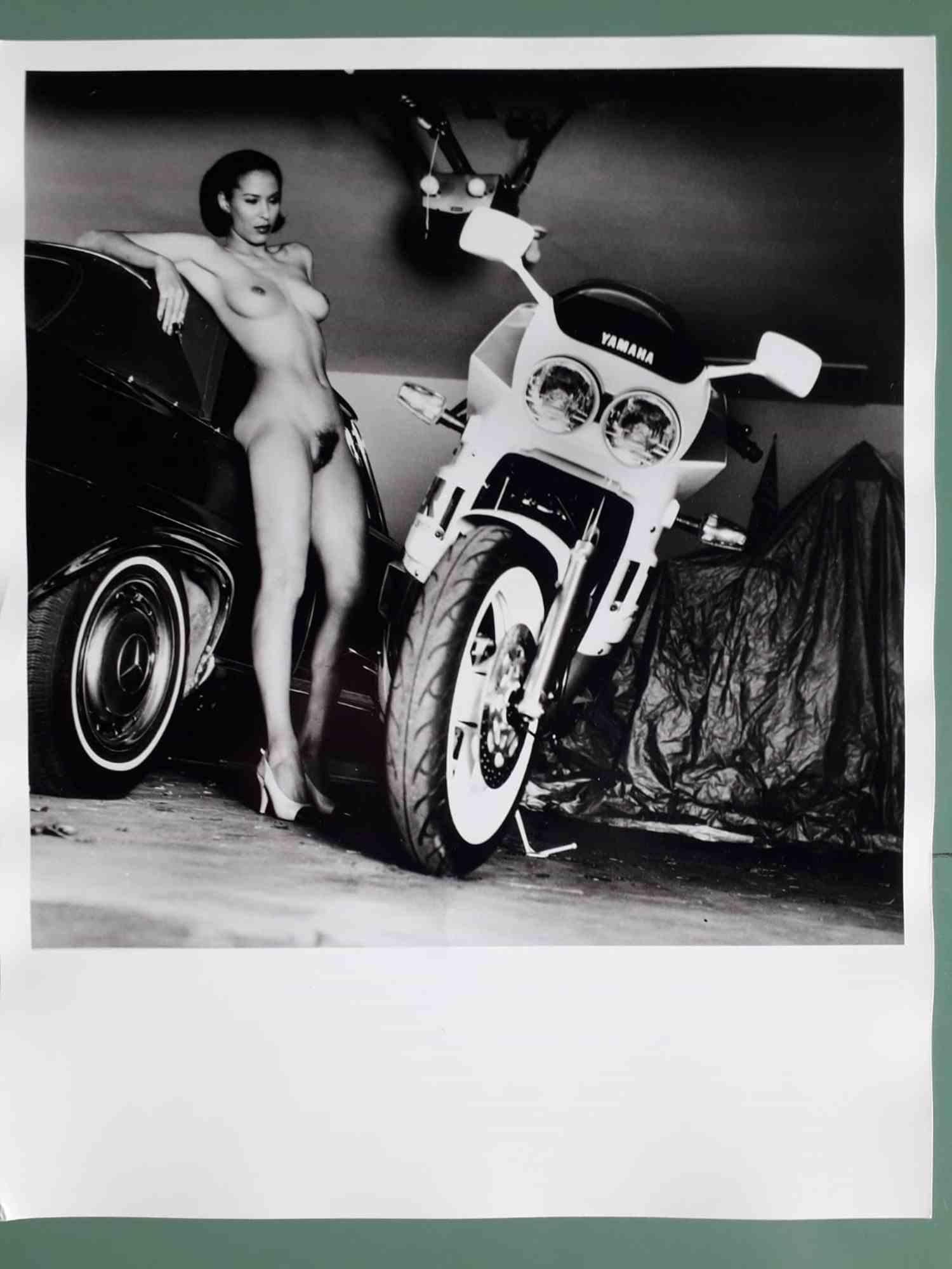 Riders for Playboy is a black and white photograph realized by Helmut Newton.

Black and white photograph. 

From the series "Riders" realized by Newton for Playboy magazine.

Edition 6/88. 



