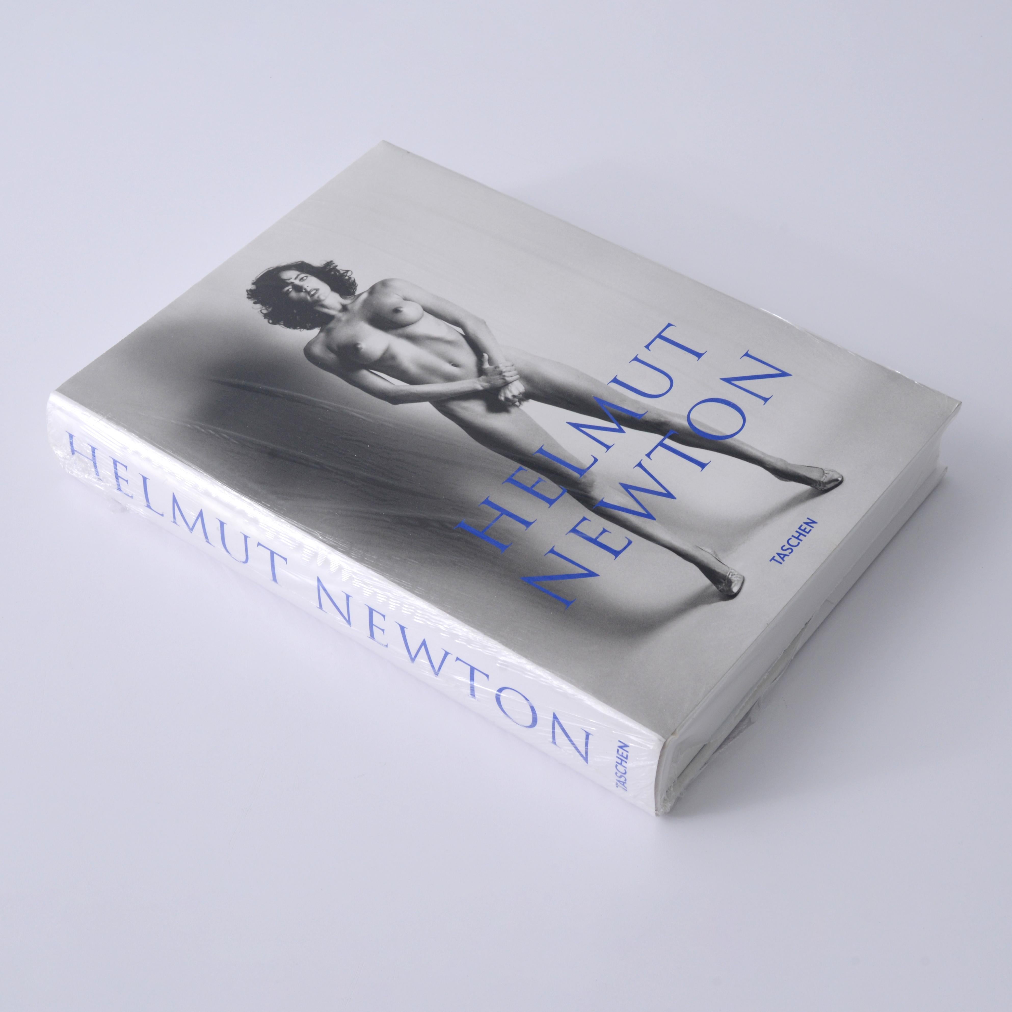 Libro Helmut Newton BABY SUMO, edizione limitata in vendita 2