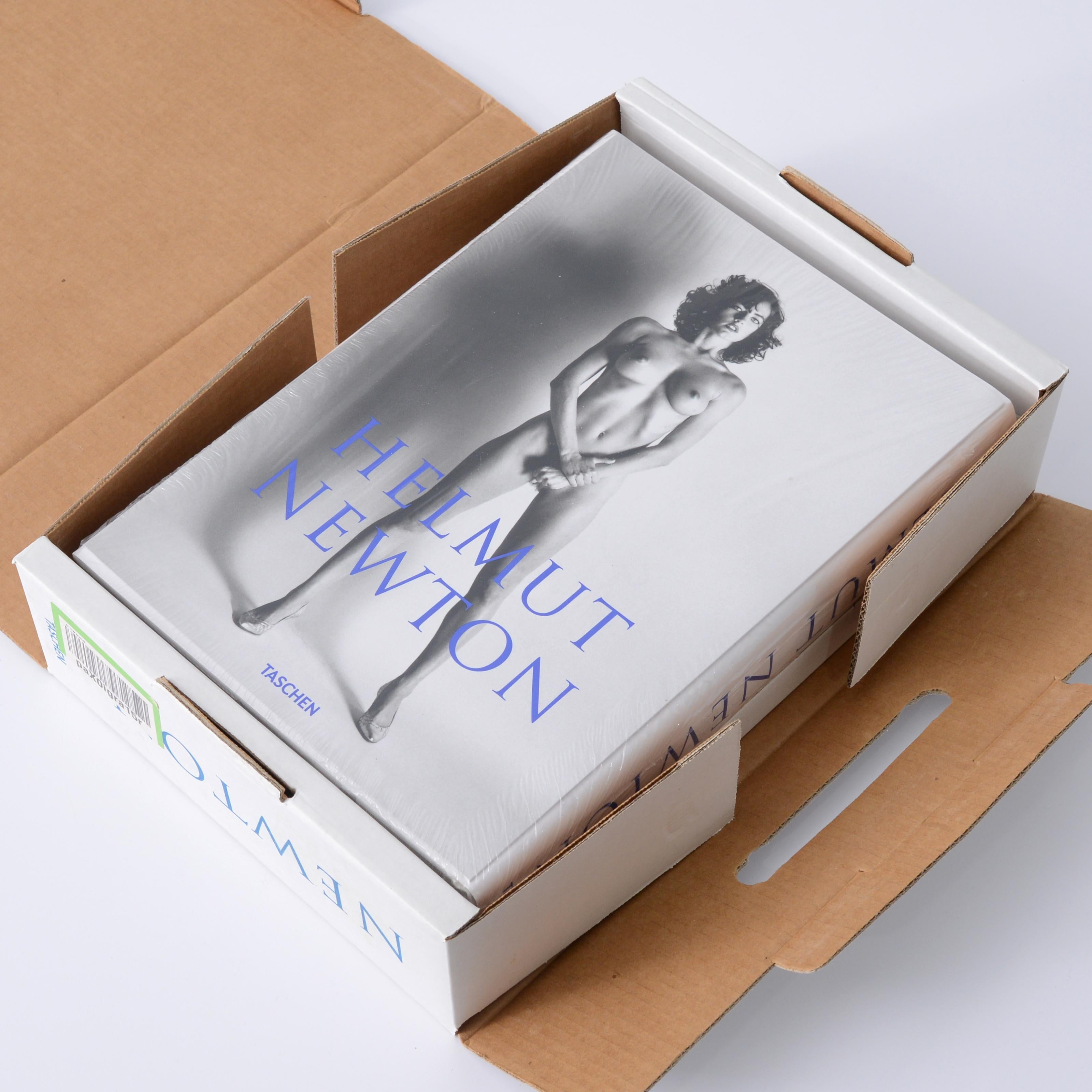 Libro Helmut Newton BABY SUMO, edizione limitata in vendita 3